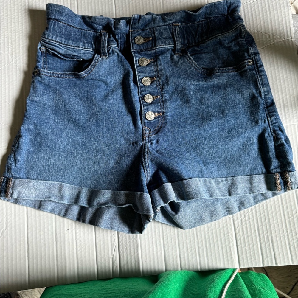 Xpress high waisted, butterfly stretch, denim shorts, medium